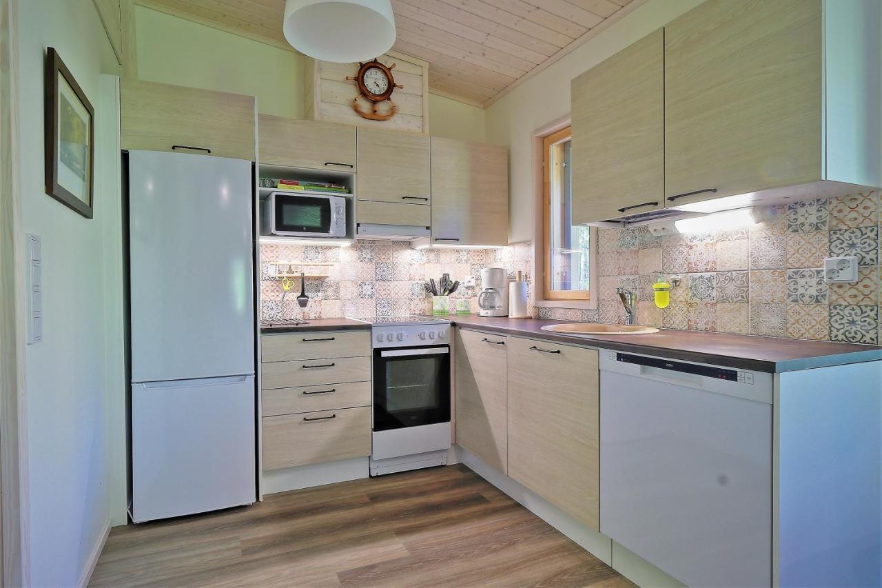 Villa Maria Cottages Jaala Exteriör bild
