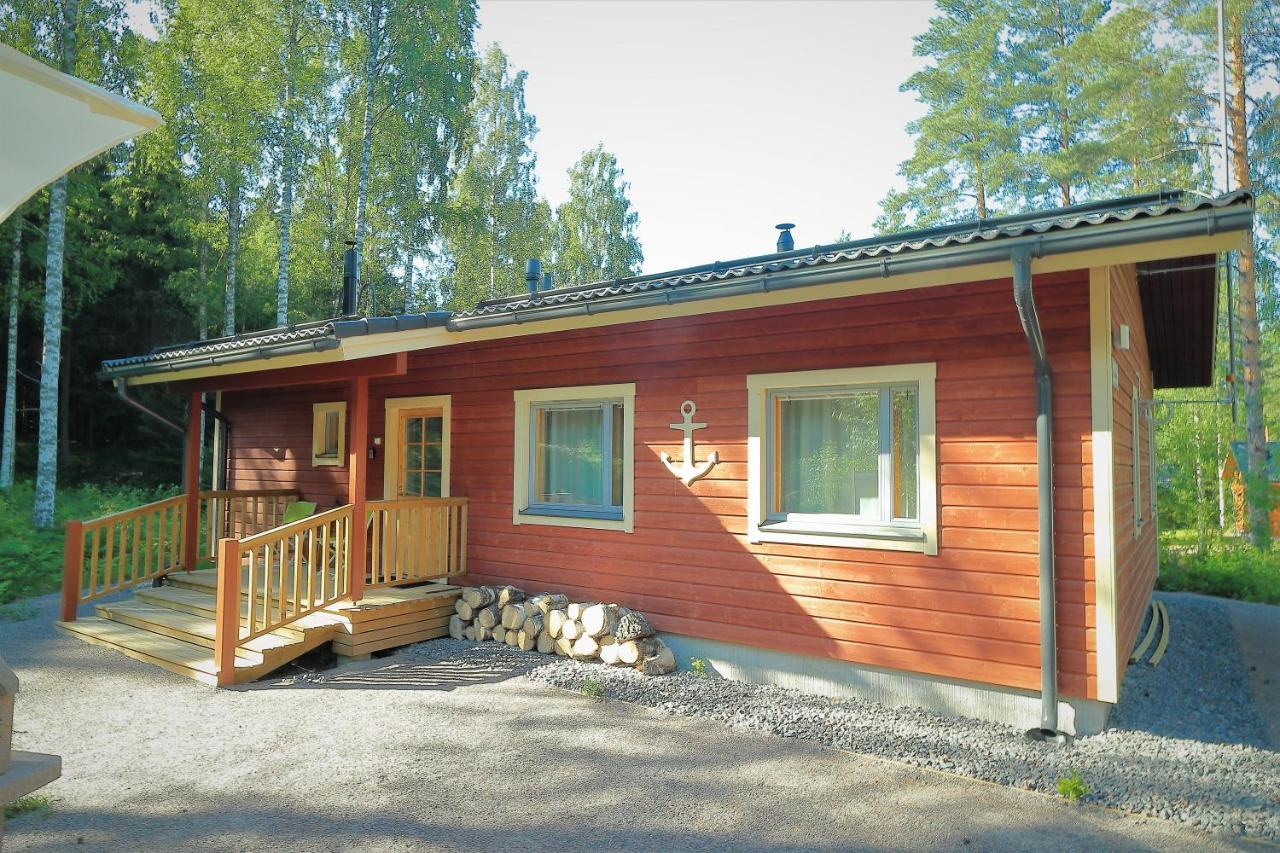 Villa Maria Cottages Jaala Exteriör bild