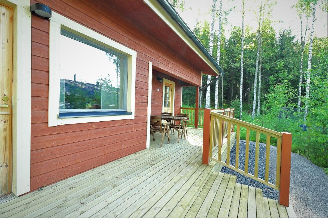 Villa Maria Cottages Jaala Exteriör bild
