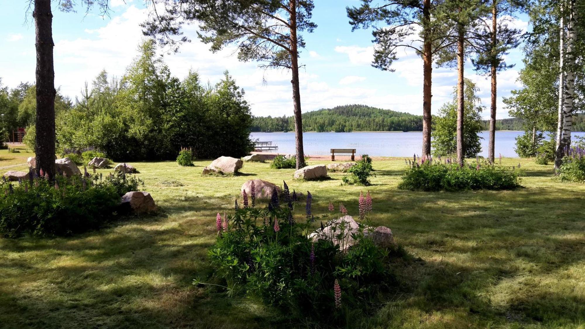 Villa Maria Cottages Jaala Exteriör bild