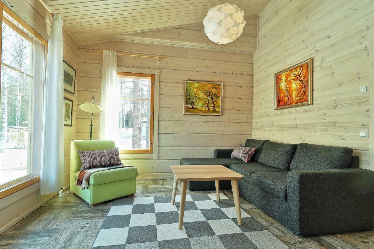 Villa Maria Cottages Jaala Exteriör bild